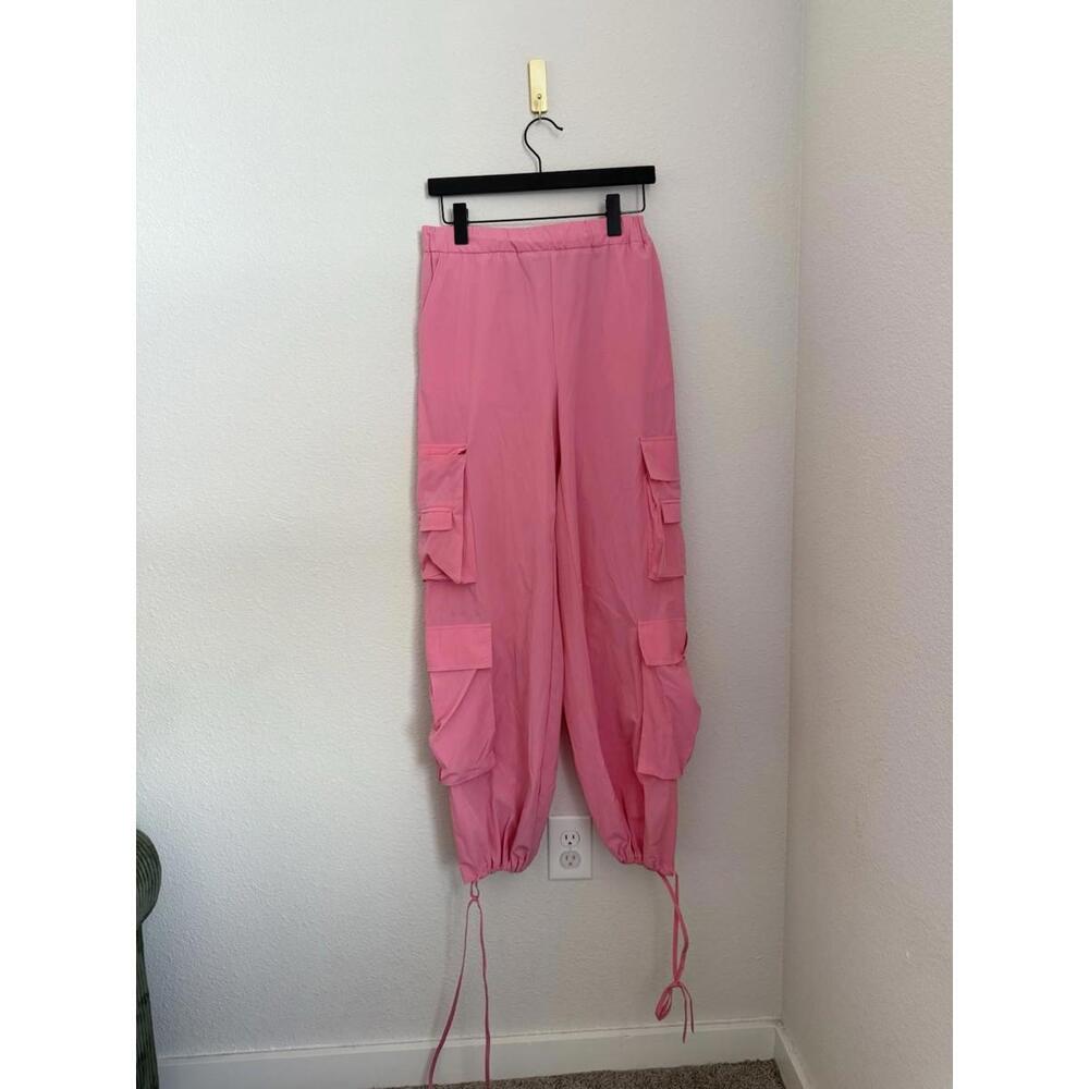 Goldhinge Women’s Barbie Pink Utility Cargo Nylon Stretch‎ Adjustable Pants Sz S - Picture 2 of 8